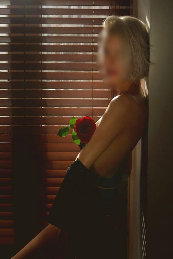 Проститутка  Питера Зарина Балтийская +7(981)827-05-47 - фото 