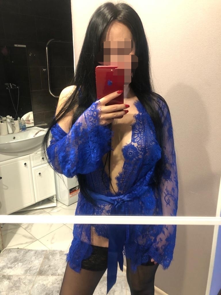 Шлюха  Санкт-Петербурга Лена Новочеркасская +79815869617 - фото 